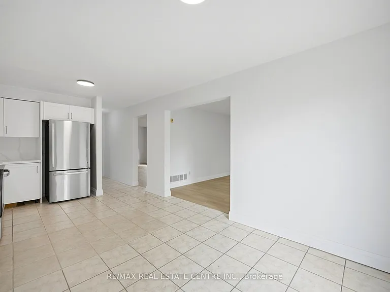 4676 Owl Cir — Photo 22