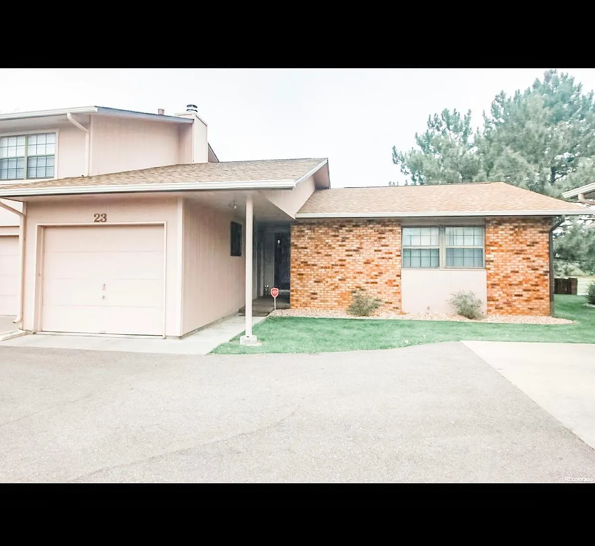2 bed, 1069 sqft, $1,750 — Photo 1