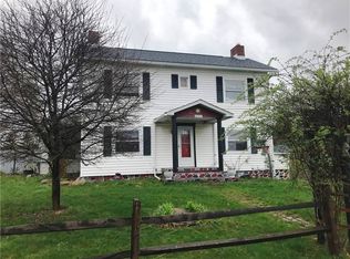 631 Sportsman Dr, Apollo, PA 15613