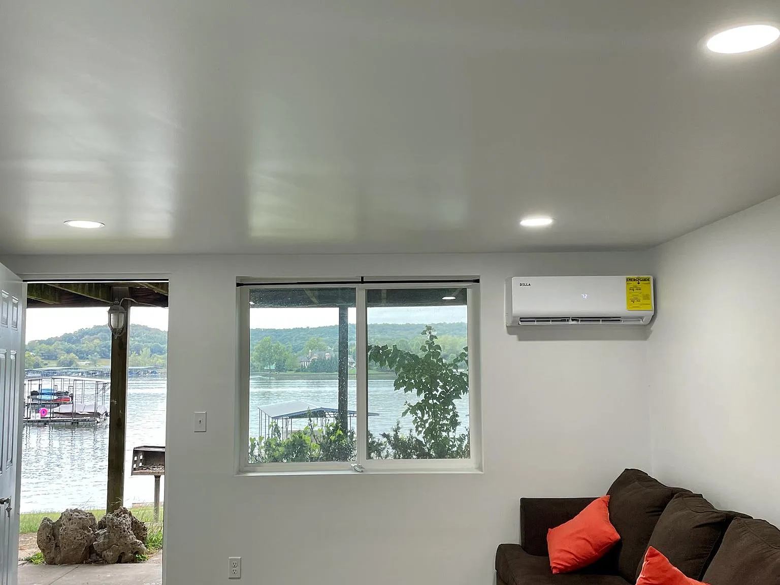 732 Bonaire Rd — Photo 3