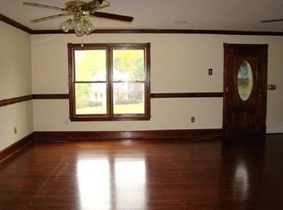 2334 Regency Dr, Randleman, NC 27317