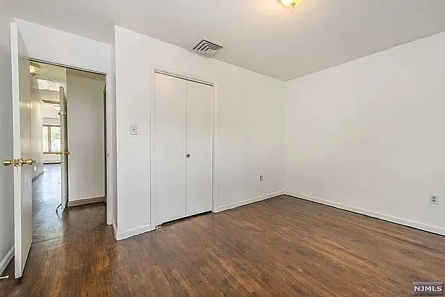 754 Greeley Ave — Photo 8