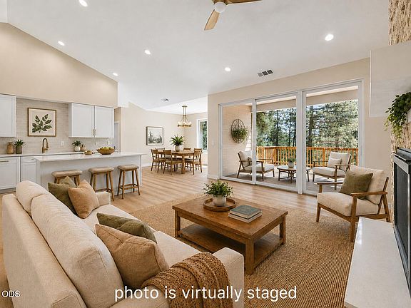 4th image of 11504 Crossbill Dr