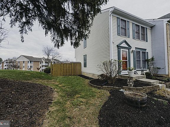 4th image of 1599 Saint Lawrence Ct
