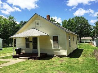 617 Iowa St, Oswego, KS 67356