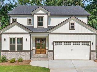 7650 Abbey Glen Dr, Cumming, GA 30028