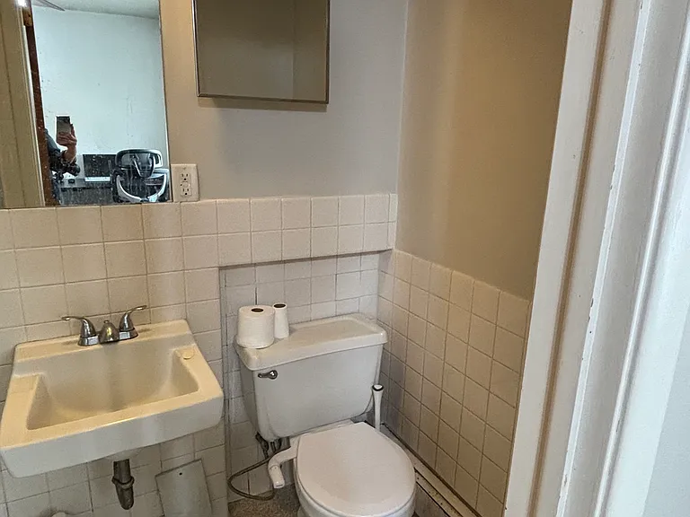 905 W Benton St #32 — Photo 4