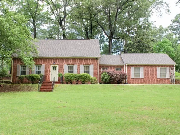 501 Pine Hill Dr, Aliceville, AL 35442