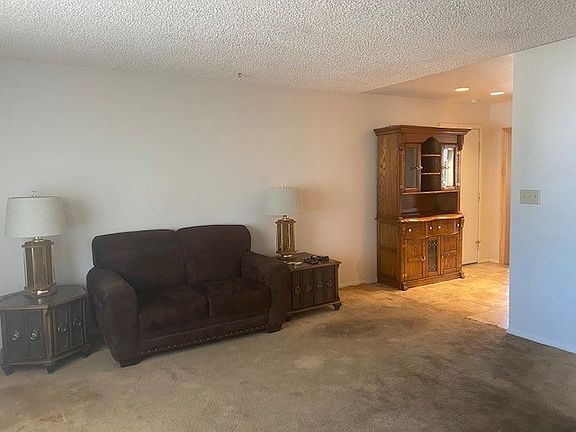 2nd image of 1706 Symons St
