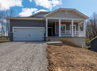 3190 Apple Valley Dr, Howard, OH 43028