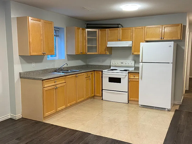 11367 Creekside St #2 — Photo 5