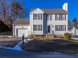 32 Carryville Xing, Bellingham, MA 02019