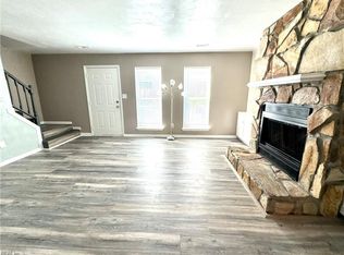 4736 Hollis Rd #4736, Virginia Beach, VA 23455