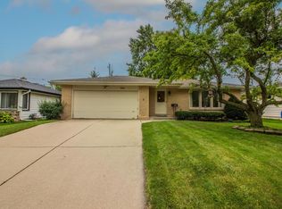 1411 W Grange Ave, Milwaukee, WI 53221
