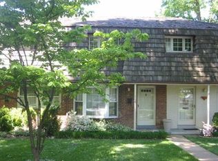 124 W Annandale Rd, Falls Church, VA 22046