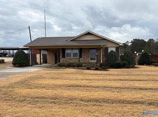 19372 Huntsville Brownsferry Rd, Athens, AL 35611