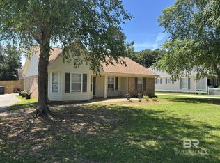 908 Edwards Ave, Fairhope, AL 36532