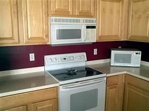 3rd image of 2026 W Remington Dr