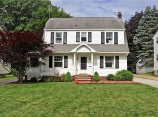 1526 Overlook Dr, Wooster, OH 44691