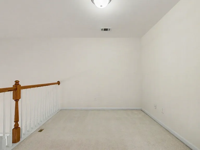 2367 Suwanee Pointe Dr #2367 — Photo 9