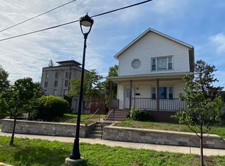 523 E 8th St, Michigan City, IN