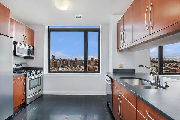 Sold by Corcoran | media 6