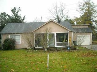 560 Shell St, Beaumont, TX 77705