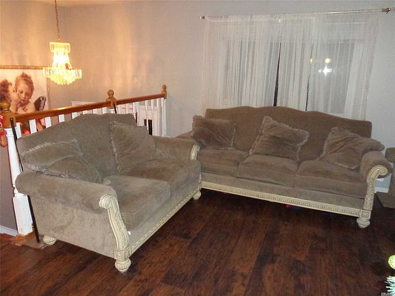 4th image of 21 Fountain Ave
