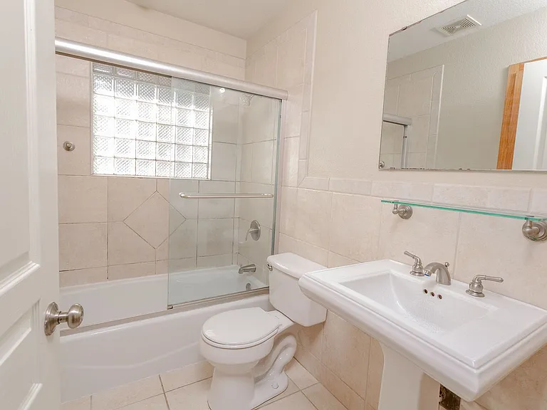 4501 Caswell Ave — Photo 11