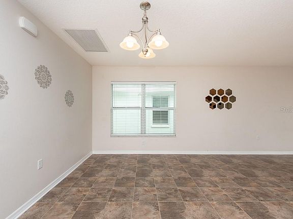 3rd image of 1108 Humble Haven St