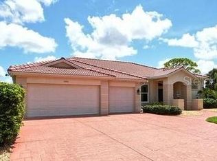 9477 Cedar Ridge Ln, Sarasota, FL 34238