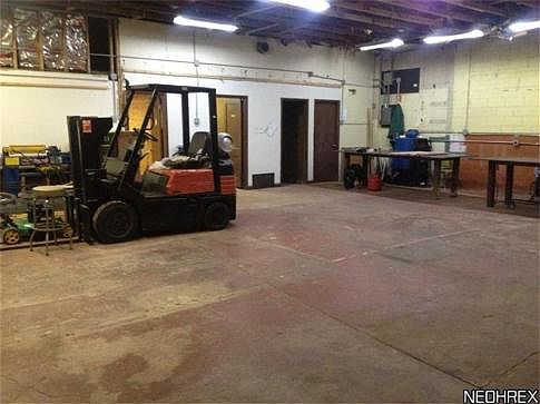 2nd image of 7202 Hague Ave