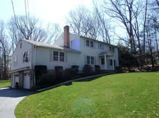 827 Ives Row, Cheshire, CT 06410