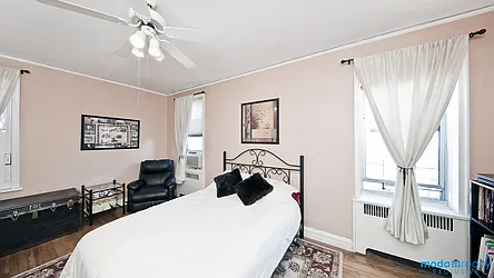 Sold by Moda Realty