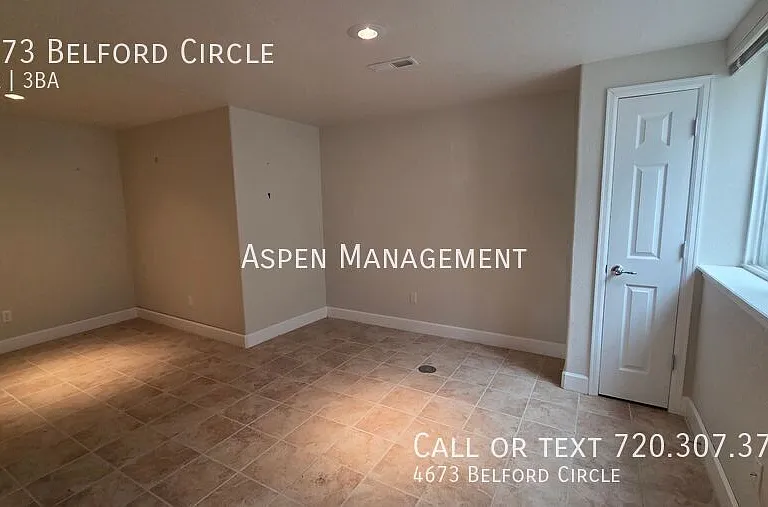 4673 Belford Cir — Photo 25