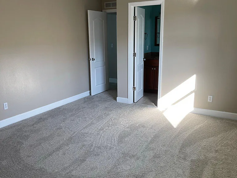 575 Coconut St — Photo 17