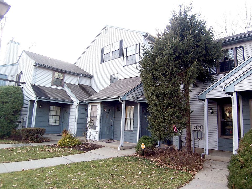 1103 Woodbridge Commons Way Iselin NJ