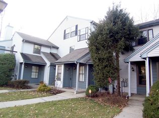 1103 Woodbridge Comns Way, Iselin, NJ 08830