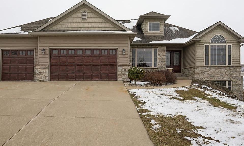 1st image of 402 Jordan Pl