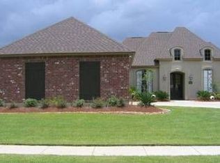 18671 Loch Bend Ave, Greenwell Springs, LA 70739