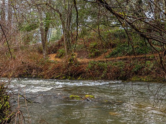 4th image of Upper Cow Creek Rd