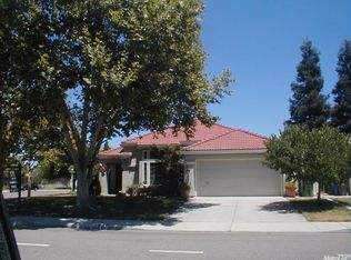 903 E Springer Dr, Turlock, CA 95382