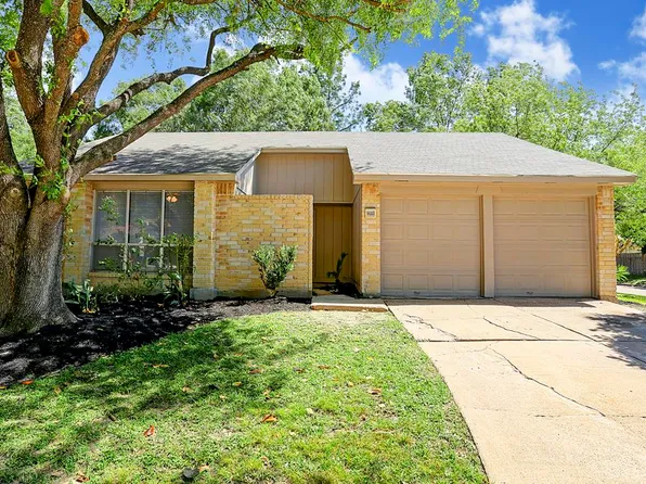 16223 Summer Dawn Ln, Houston, TX 77095