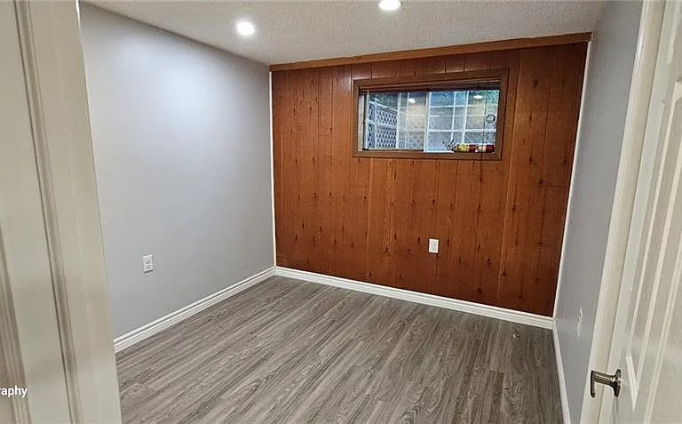 434 Karn St #2 — Photo 9