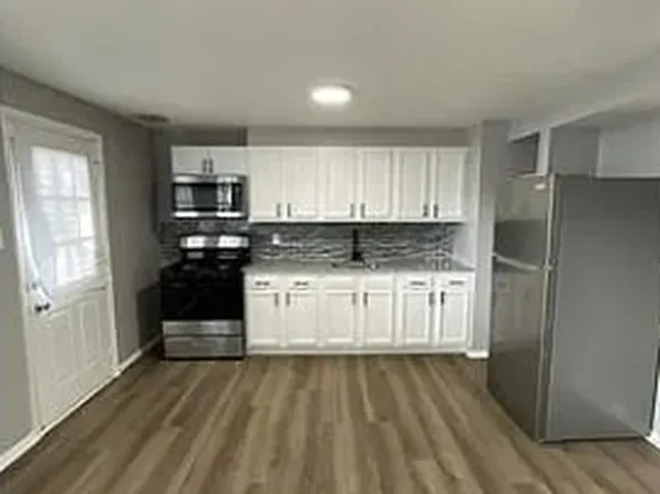 5112 Groton Rd, Baltimore, MD 21206