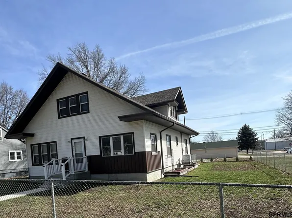 624 S Wilson St, Wilber, NE 68465