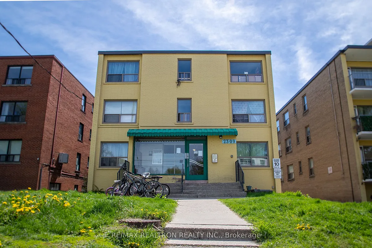 Building Photo - 2309 Lake Shore Blvd W #407