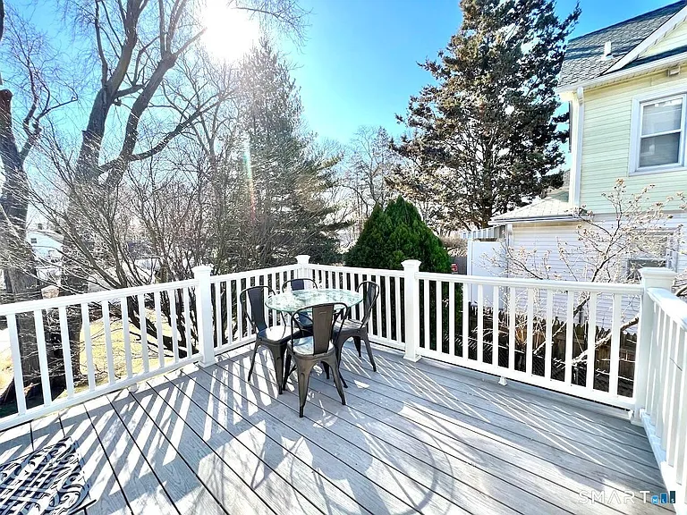 28 Wessels Pl #1 — Photo 2