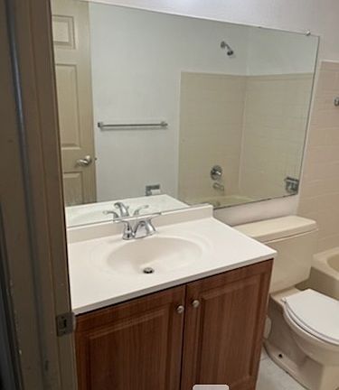 5th image of 2250 Bancroft Cir S