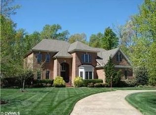 3100 Queens Grant Dr, Midlothian, VA 23113